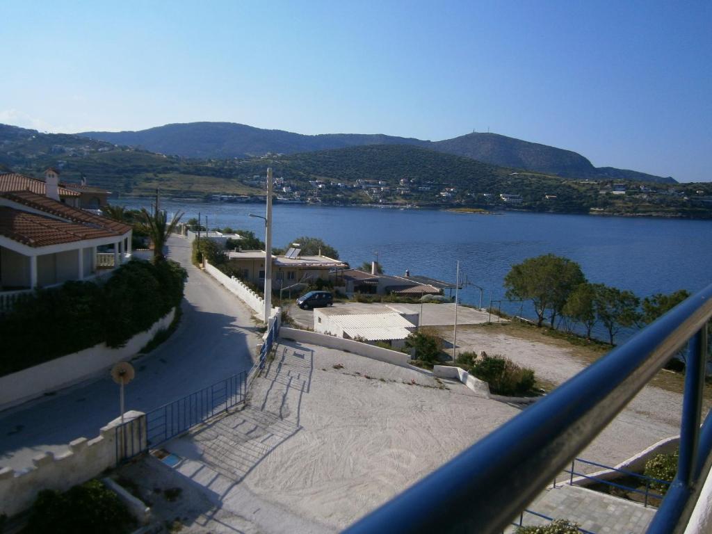 Daskalio Beach Hotel Keratea Экстерьер фото